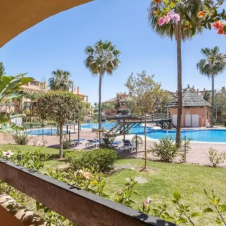 Oleholidays Hacienda Del Sol Beachside Luxury * Estepona